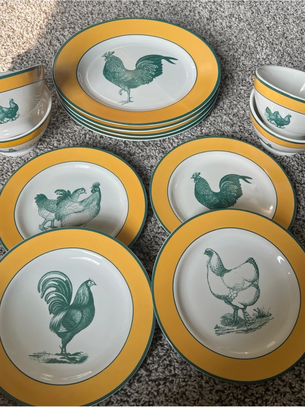 Yellow & Green Farmhouse Rooster‎ Dinnerware Set for 4 🍽️